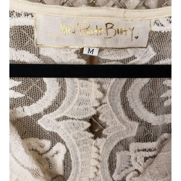 Jens Pirate Booty Lace tunic top - Picture 6 of 6